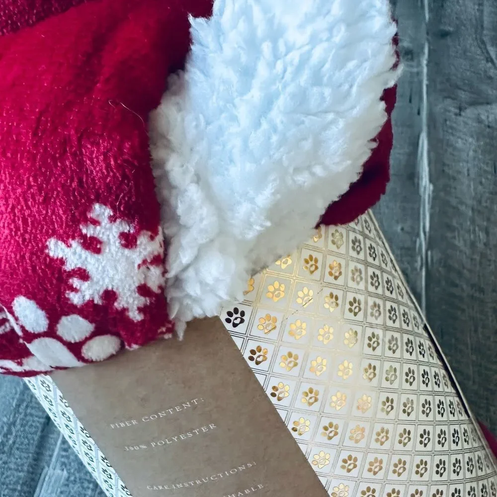 Christmas Dogs Snowflake Wreath Plush Sherpa Pet Throw Blanket